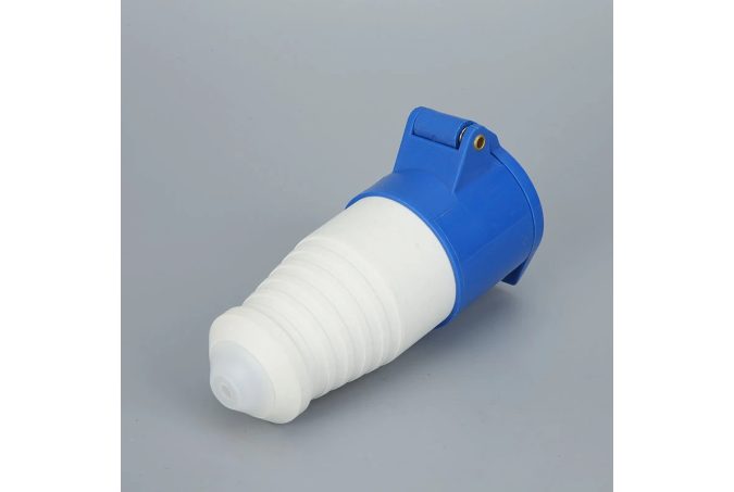 16A 3 tűs 2P+E IP44 vízálló dugasz elektromos csatlakozó 