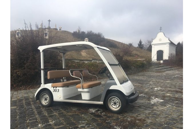 YAMAHA G31E, 5 személyes golfkocsi, fehér