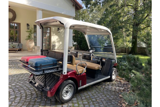 Custom YAMAHA G30E, 5 seater golf cart configurator in excellent condition, dark blue